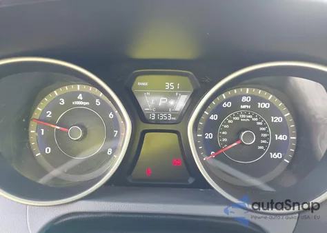 2015 Hyundai Elantra Se z USA, uszkodzony, nr VIN 5NPDH4AE7FH620447